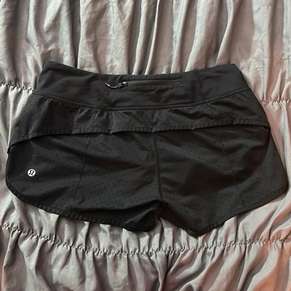 Black Lululemon Speed Short (Perforated 2.5”) - Picture 2 of 4